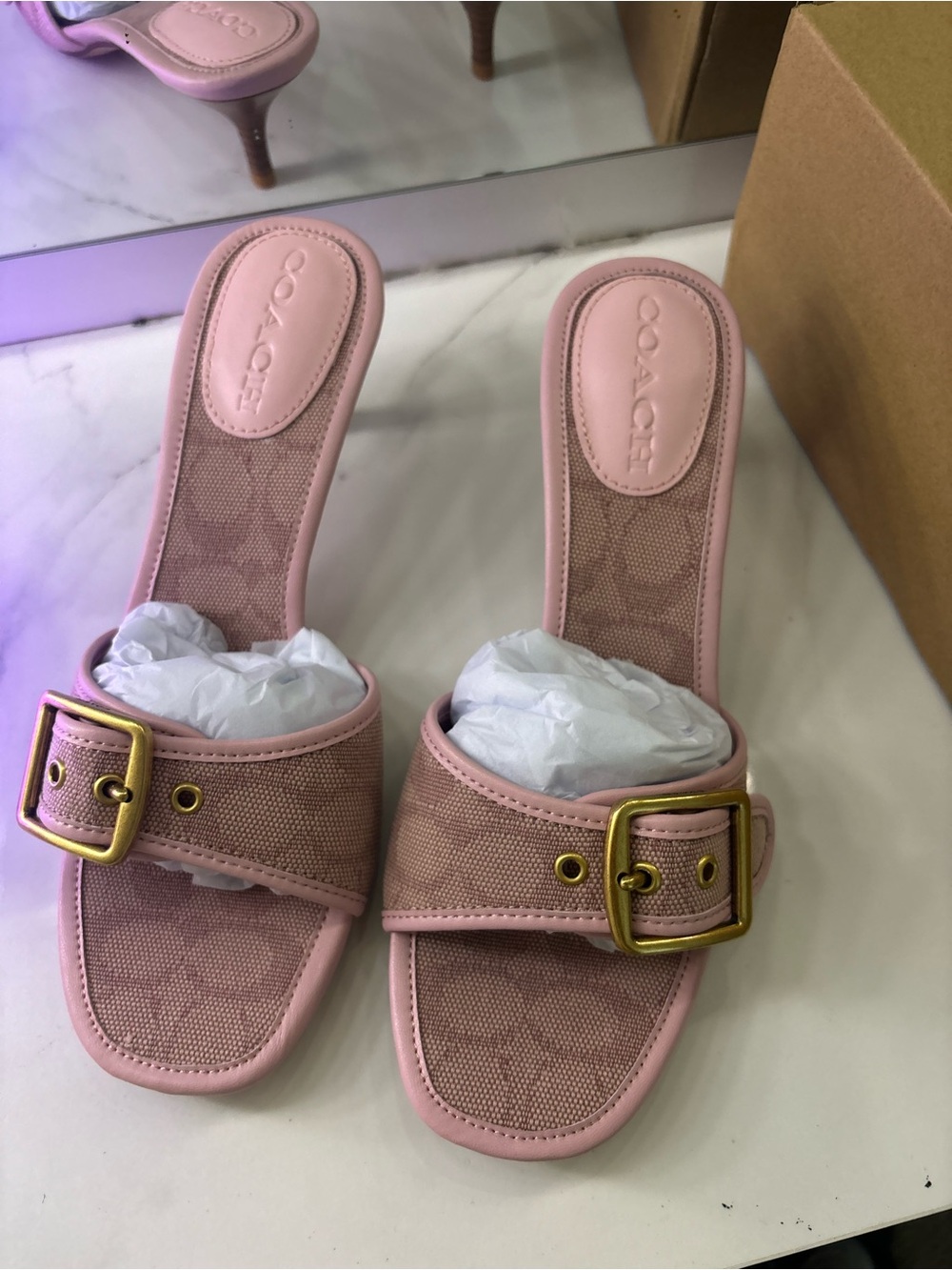 COACH Pink Margot Sandal Kiteen Heel Size 39 - Picture 6 of 7